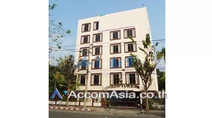 5  Office Space For Rent in Phaholyothin ,Bangkok BTS Sanam Pao AA15719